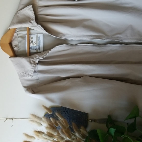 Vintage Tan Khaki Waterproof London Fog Jacket Size 6 - Picture 4 of 12